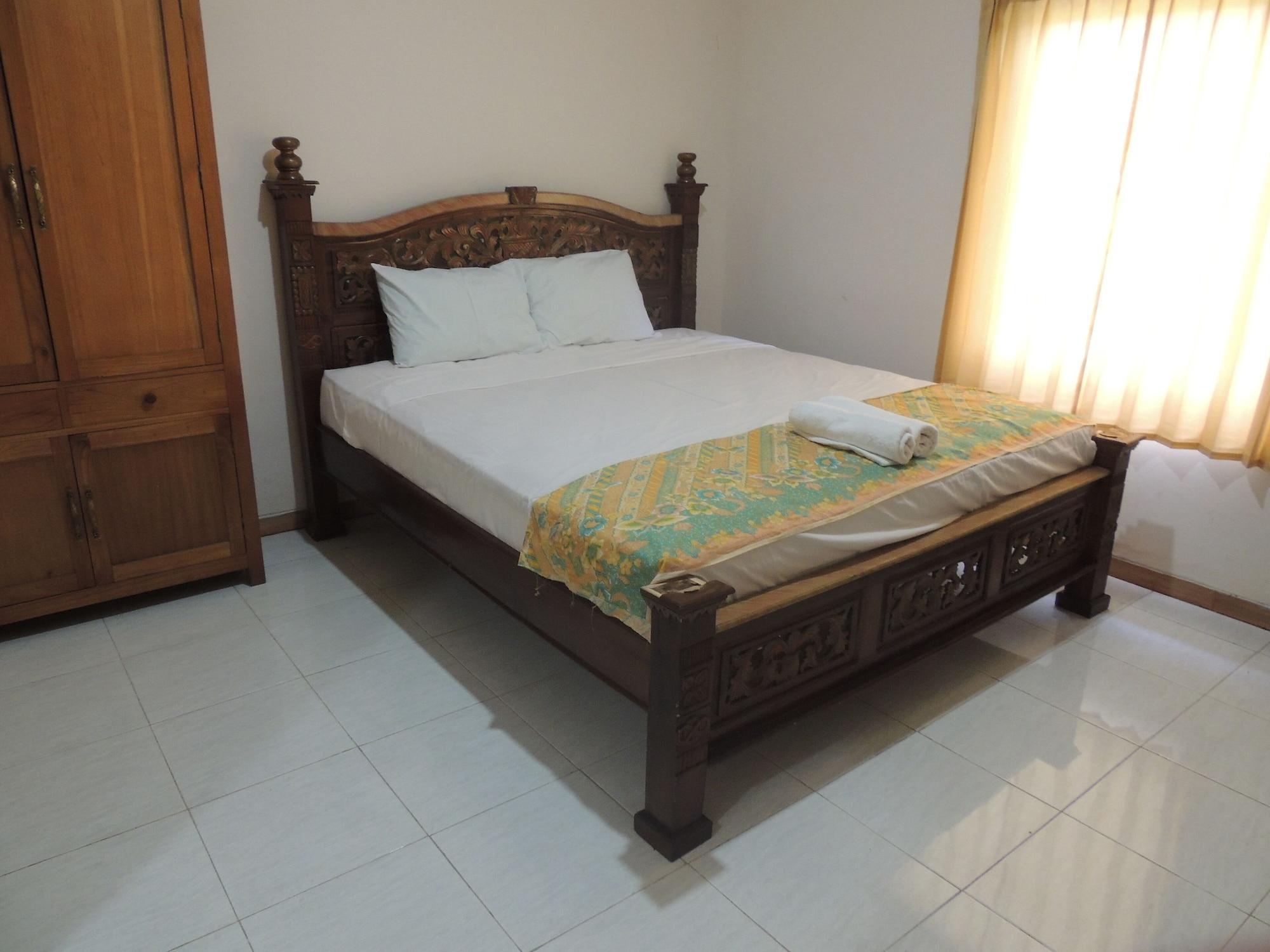 Balkondes Karanganyar Pottery Academy Hotel Magelang Bagian luar foto